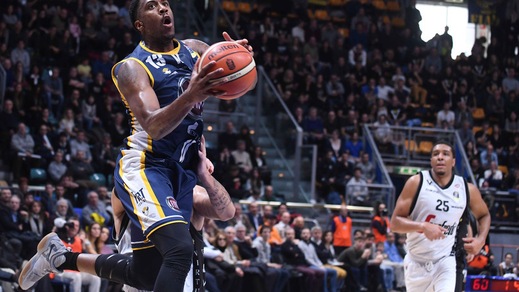 Eurocup, Reggio sbanca Gerusalemme. Torino batte il Darussafaka