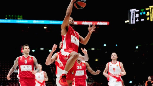 Goudelock doma Vitoria, Milano torna a vincere