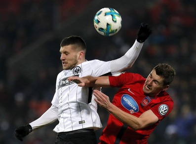 Calciomercato Fiorentina, Rebic: «Felice di essere dell'Eintracht»
