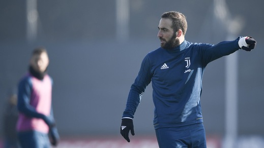 Juventus, Higuain dirige i lavori a Vinovo