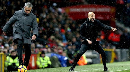 Manchester, rissa nel post-derby. Mourinho colpito da bottiglietta, Arteta ferito