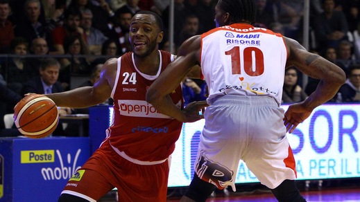 Basket Serie A, tegola per Varese: si ferma Waller