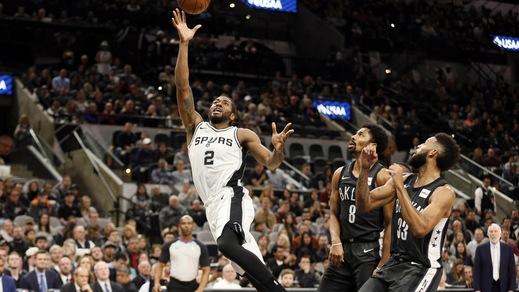 Leonard spegne i Nets, gli Spurs stanno tornando
