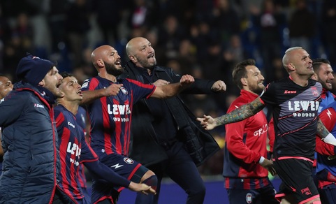 Serie A, Crotone-Napoli: lo Scida sold out