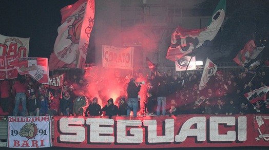 Carpi-Bari 0-0: pugliesi sfortunati, Grosso perde terreno