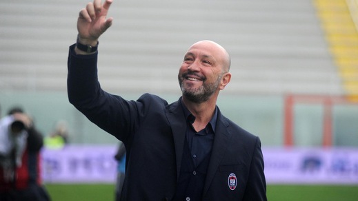 Serie A Crotone, Zenga: «Cordaz out? No problem, gioco io...»