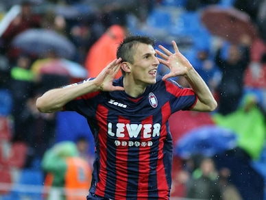 Serie A Crotone, intervento riuscito per Budimir