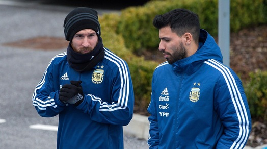 Aguero: «Tornerò all'Independiente. Amico di Messi? Non è per questo che gioco titolare»