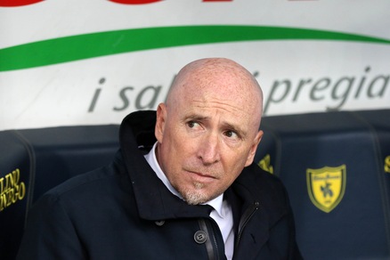 Serie A Chievo, Maran sfida il Napoli: «Possiamo fermarlo come all'andata»