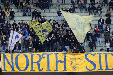 Serie A, tensione tifosi Chievo: schiaffi al team manager Pacione