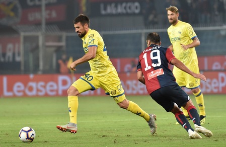 Serie A Chievo, lesione agli adduttori per Tomovic
