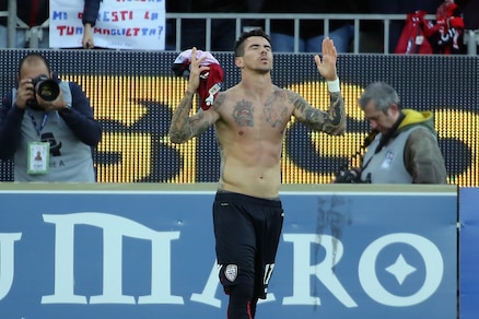 Il mese del mago Farias