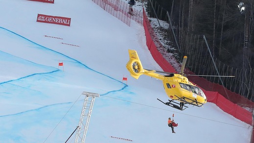 Super G Bormio interrotto per la caduta del norvegese Saugerstad