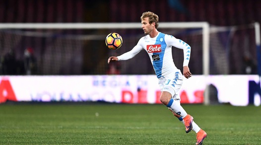 Napoli, Strinic interessa a Burnley e WBA