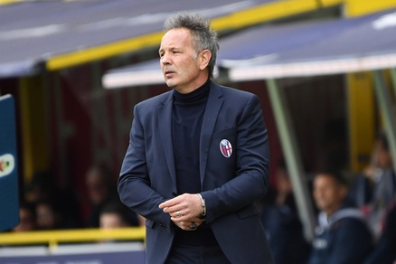 Bologna, i convocati per Roma: out Destro e Mattiello