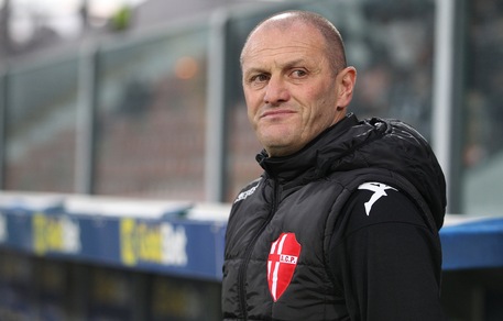 Serie B Padova, esonerato Bisoli: il nuovo allenatore è Centurioni