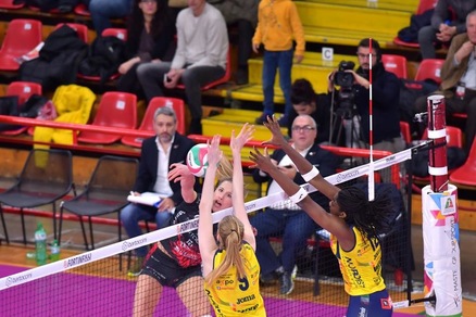 Perugia da scacco alle Campionesse del Mondo