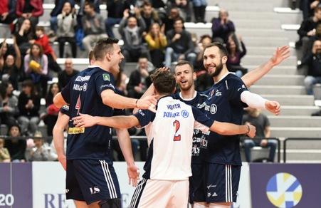 Challenge Cup, Milano agli ottavi senza problemi