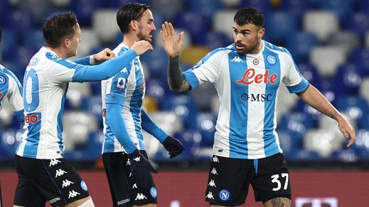 Napoli, tutti negativi i tamponi del gruppo squadra