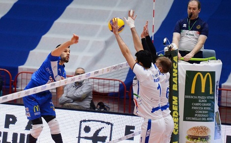 Bergamo continua la marcia, Taranto non molla