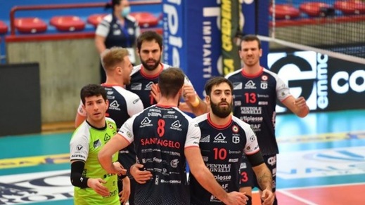 Bergamo fugge, cadono Taranto e Cuneo