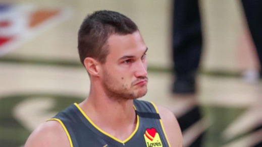 Nba, 17 punti di Gallinari ma Atlanta perde a Milwaukee