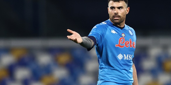 Napoli, per Petagna parte dell'allenamento in gruppo