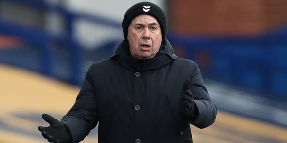 L’Everton di Ancelotti ko con il Newcastle. Pari tra Arsenal e United