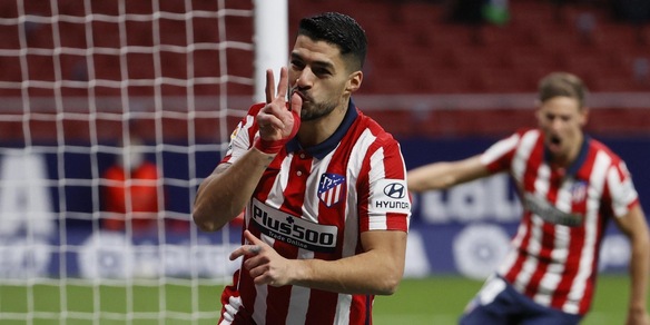 Suarez e quei 12 gol che fanno litigare il Barcellona