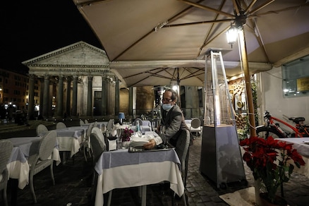 Cosa cambia in zona gialla. I ristoranti aperti, le regole a tavola