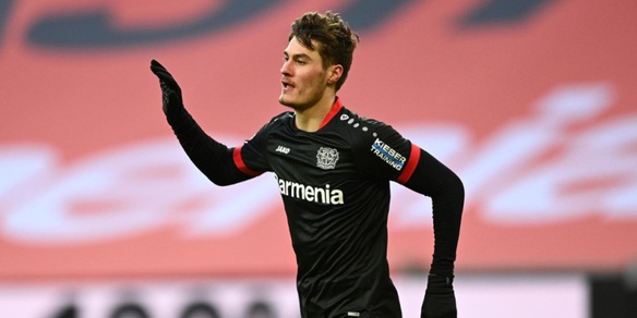 Bundesliga: pari Dortmund, al Leverkusen non basta Schick