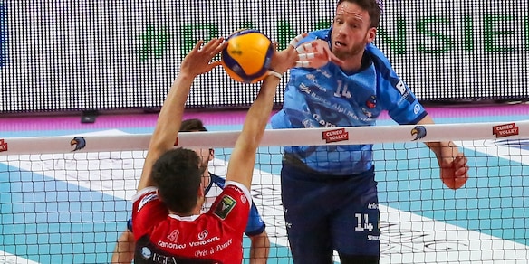 Cuneo domina l'anticipo con Lagonegro