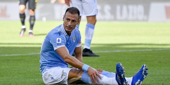 Lazio, guai in difesa: Radu a rischio, Luiz Felipe a fine marzo