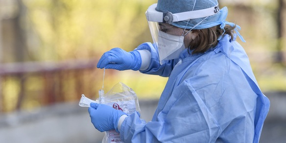 Coronavirus, i dati in Italia: 11.629 tamponi positivi e 299 morti