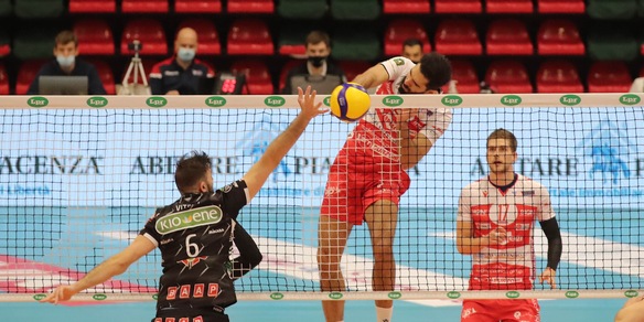 Piacenza doma la resistenza di Padova