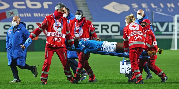 "Napoli, Osimhen sta bene e non vede l'ora di tornare in campo"