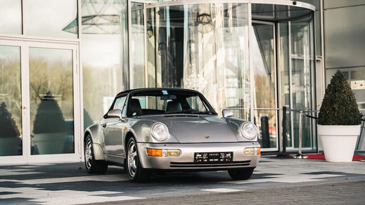 Maradona, la Porsche che usava al Siviglia è in vendita all'asta