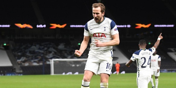 Kane trascina il Tottenham di Mourinho. Vince anche l'Arsenal