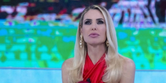 "Isoardi forse squalificata": Isola dei Famosi, gaffe clamorosa