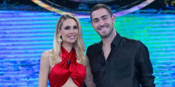 Isola dei Famosi perde pezzi: un naufrago ha abbandonato il gioco