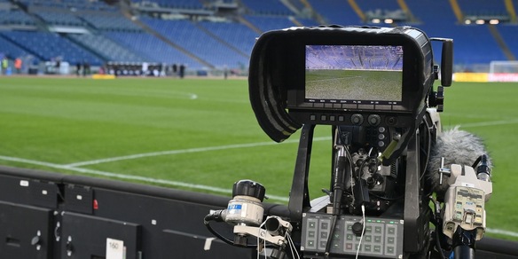 Serie A, 7 club: "No ai fondi, assegnare subito i diritti tv"