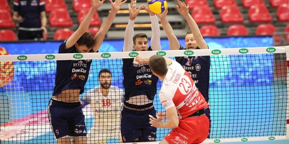 Play Off 5° Posto: Milano sola in testa