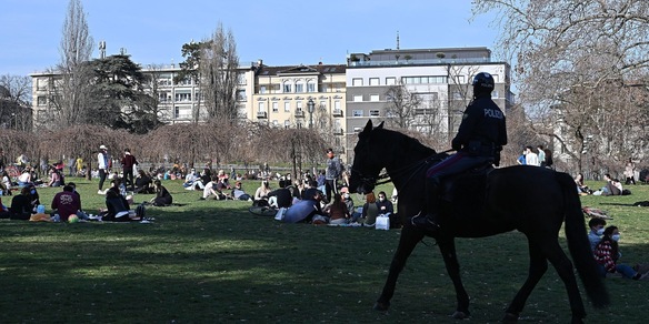Colori regioni, quattro verso il rosso. Il resto dell'Italia...
