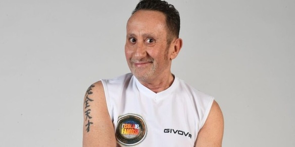 Shock all'Isola dei Famosi, Braida lascia: "Mio padre ha il Covid"