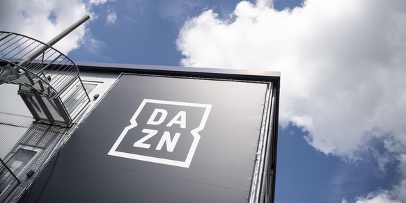 La nota di Dazn: "Disservizi colpa di Comcast, rimborsi agli utenti"