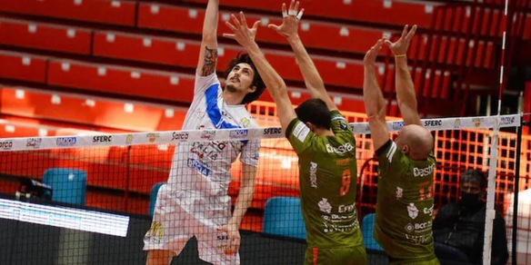 Play off A2: Taranto vince il primo match
