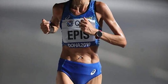 Giovanna Epis domenica alla Corri Trieste in preparazione della maratona olimpica