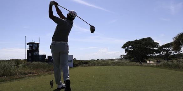 Golf, il Pga Tour elimina l'obbligo di mascherina per i vaccinati