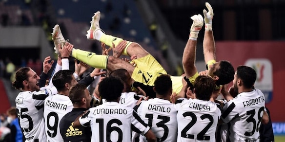 Buffon, post da brivido per i tifosi Juve: “Caduti e rinati insieme”