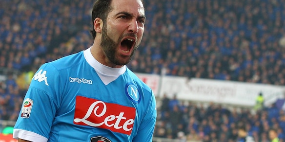 Calciomercato Juventus, è il giorno di Higuain. Pogba: lo United stringe